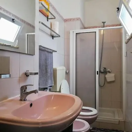 Casinha Portas Do Mar